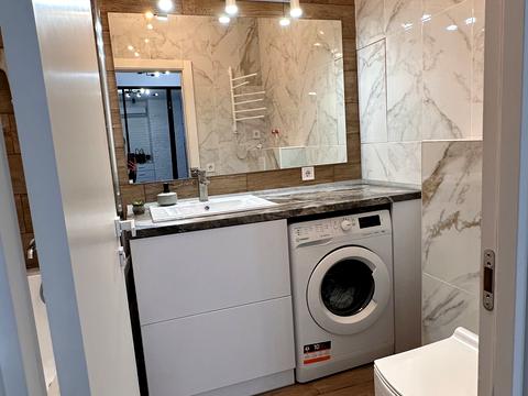 квартира за адресою Валерія Самофалова вул. (Каманіна), 10