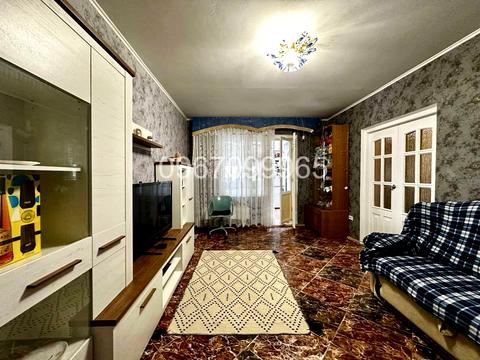 квартира за адресою Ревуцького вул., 36/2