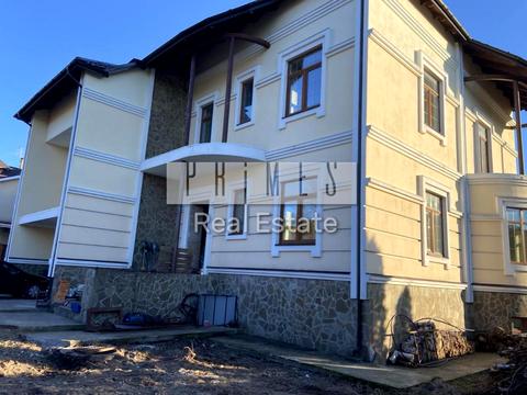 комерційна за адресою Ялинковий пров., 10