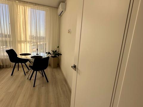 квартира за адресою Олеся Бердника вул., 1-Д