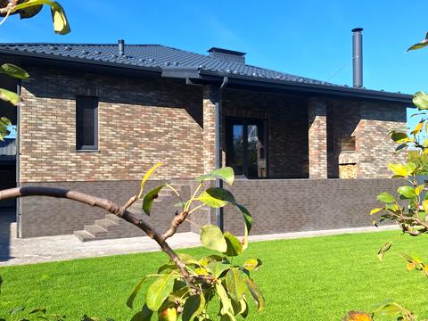 будинок за адресою Весняна вул.