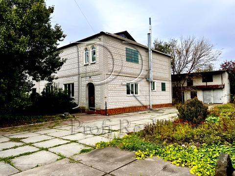 дом по адресу Молодіжна вулиця