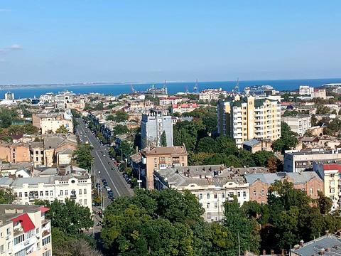 квартира за адресою РОЗУМОВСЬКОГО, 10 