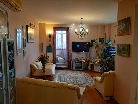 квартира по адресу Дмитриевская ул.