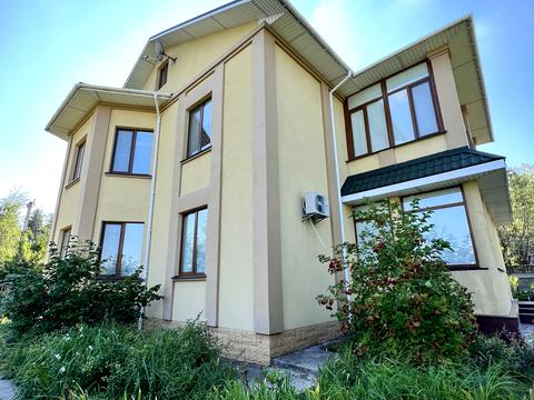 будинок за адресою Анни Михайлової, 12