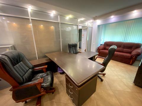 коммерческая по адресу Евгения Коновальца ул. (Щорса), 37