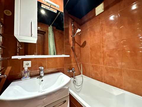 квартира по адресу Братиславская ул., 6