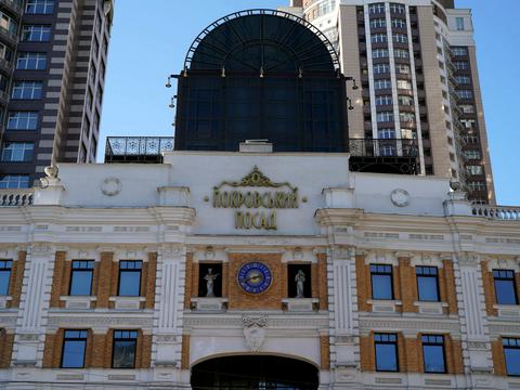 коммерческая по адресу Глубочицкая ул., 32
