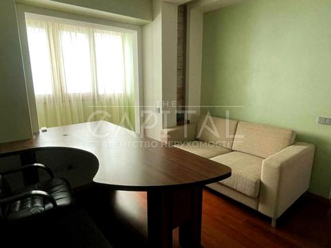 квартира за адресою Райдужна вул., 37