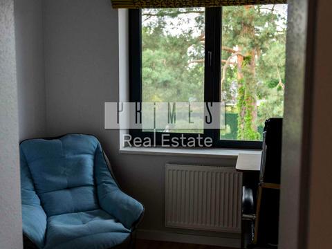 будинок за адресою Молодіжна вул.