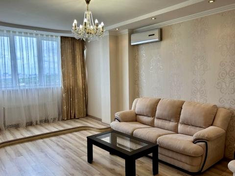 квартира за адресою Героїв Оборони вул., 10-А