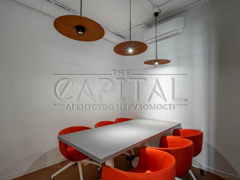 коммерческая по адресу Кловский спуск, 7a