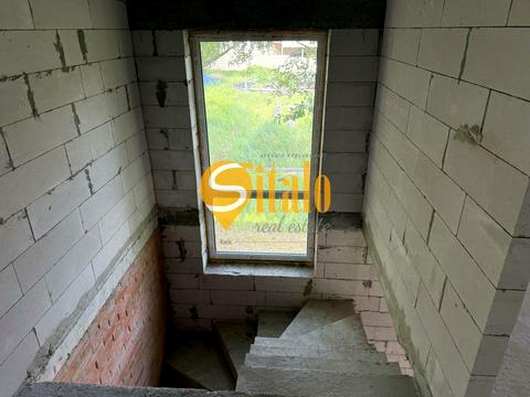 дом по адресу Озерна