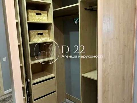 квартира за адресою Олени Пчілки вул., 8