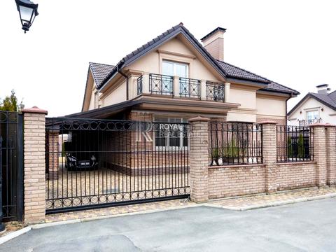 будинок за адресою набережна