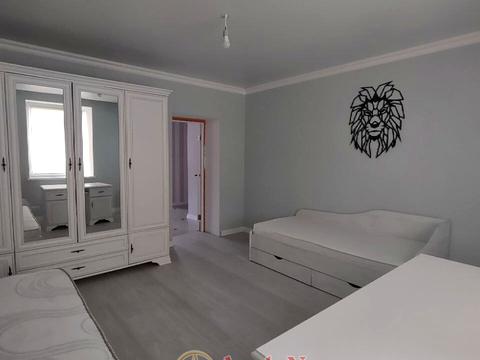 квартира по адресу Академика Сахарова ул., 16а