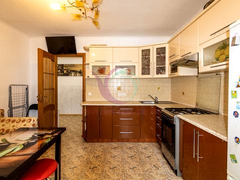 квартира за адресою Крайна вул., 1В