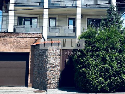 будинок за адресою Добрий Шлях вул.