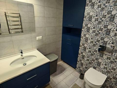 квартира за адресою Михайла Максимовича вул. (Онуфрія Трутенка), 28-Д