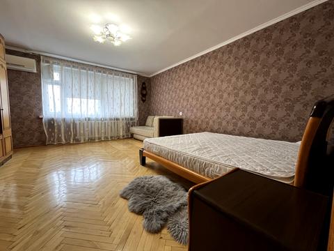 квартира по адресу Левка Лукьяненко ул. (Маршала Тимошенко), 18