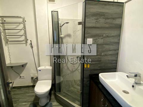 будинок за адресою с. Зазим'я, Вишнева вул.