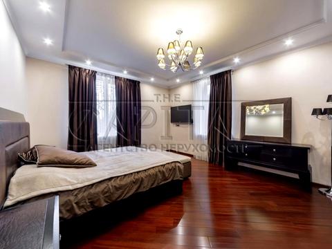 будинок за адресою святкова