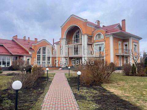 будинок за адресою Центральна вул.