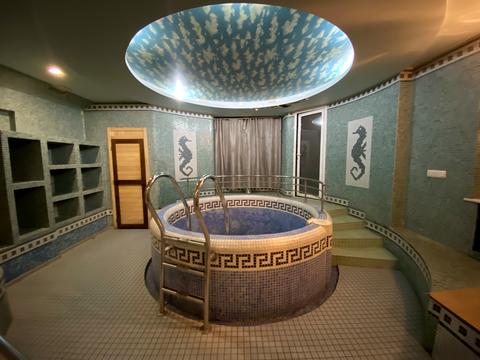 коммерческая по адресу Георгія Дудника ул. (Цюрупинська), 2