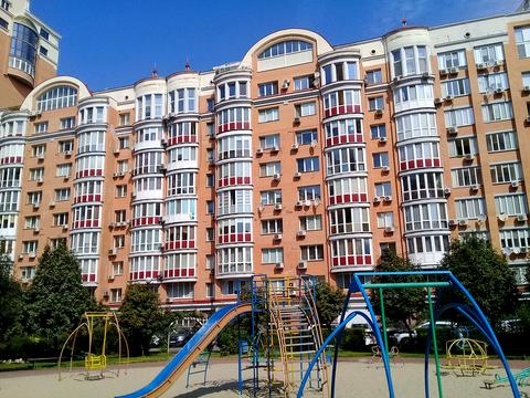 квартира за адресою Володимира Івасюка просп. (Героїв Сталінграду), 4