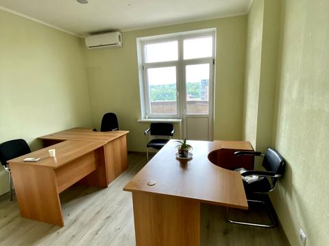коммерческая по адресу Антоновича ул. (Горького), 103