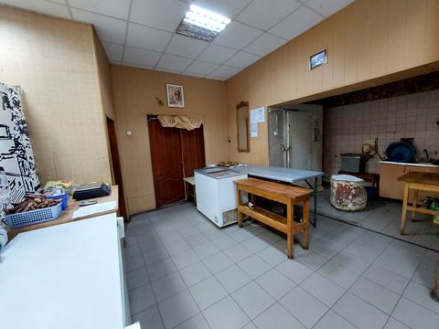 комерційна за адресою Шкільна, 13/10