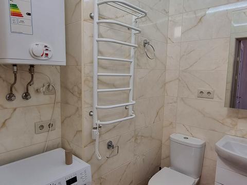 квартира по адресу Ревуцкого ул., 40-Б