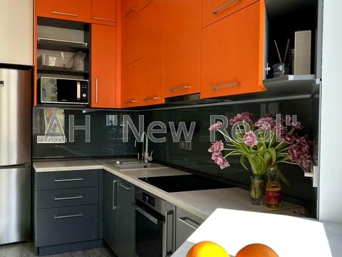 квартира за адресою Сім'ї Кульженків вул. (Петра Дегтяренка), 35