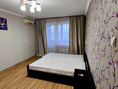 квартира за адресою Київ, Милославська вул., 35