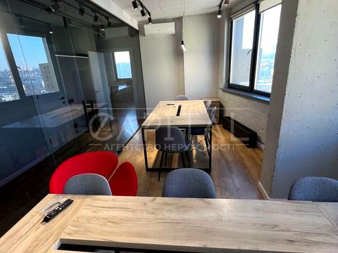 коммерческая по адресу Антоновича ул. (Горького), 74-78