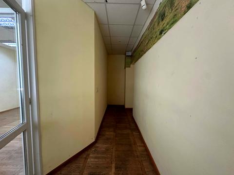 коммерческая по адресу Кловский спуск, 18
