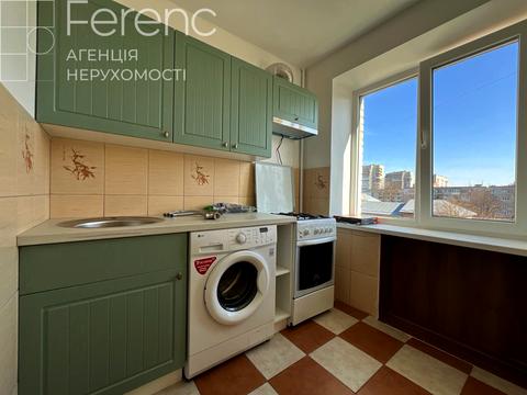 квартира за адресою Володимира Великого вул. (Артема), 32