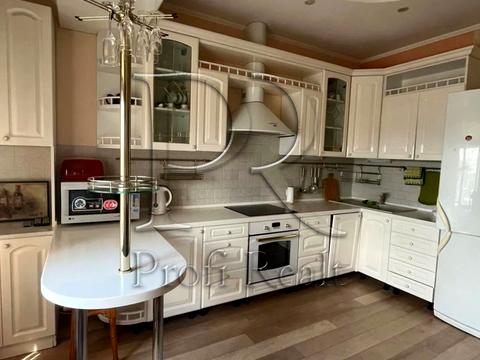 квартира по адресу Дмитриевская ул., 69