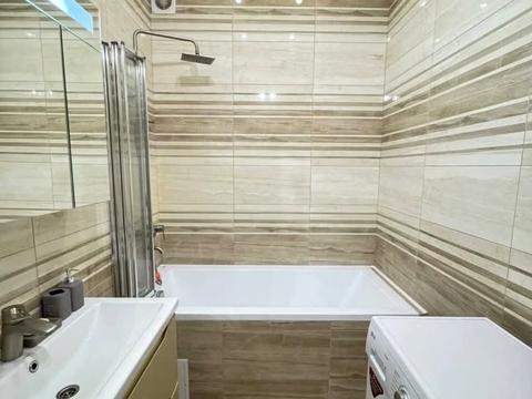 квартира за адресою Августина Волошина вул., 3