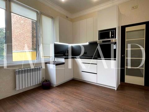 квартира за адресою Митрофана Довнар-Запольського вул., 4