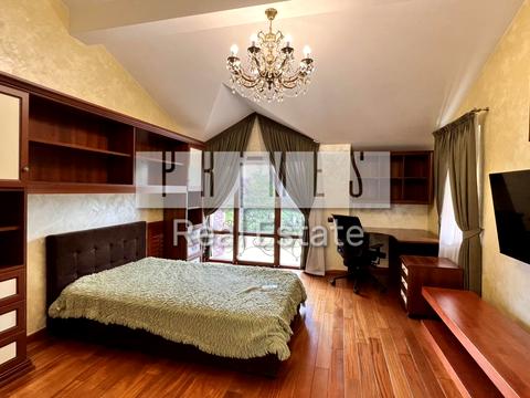 будинок за адресою смт. Козин, Старокиївська вул., 2/33