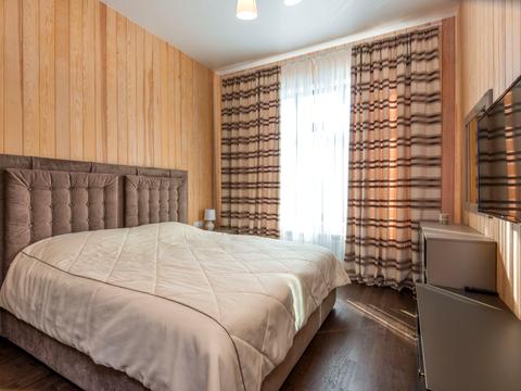 дом по адресу Центральна