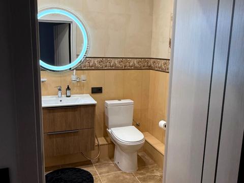 квартира за адресою Деміївська вул., 28