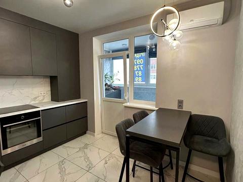 квартира за адресою Святошинська вул., 60