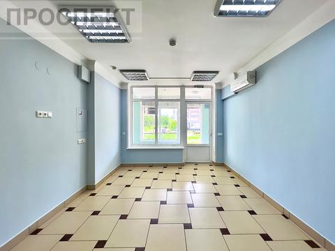 комерційна за адресою Герасима Кондратьєва вул. (Кірова), 144/3