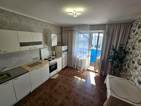 квартира по адресу Ревуцкого ул., 42-Б