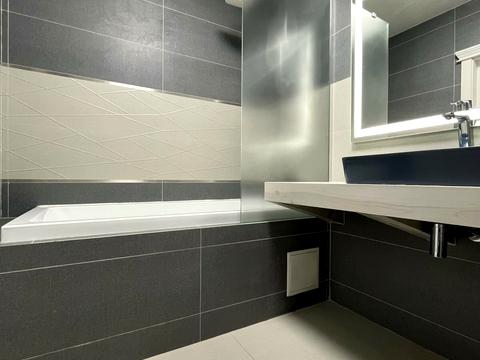 квартира за адресою Івана Похітонова, 5