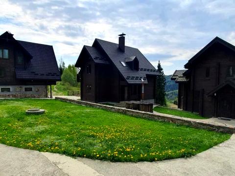 коммерческая по адресу Лесовая ул., 1
