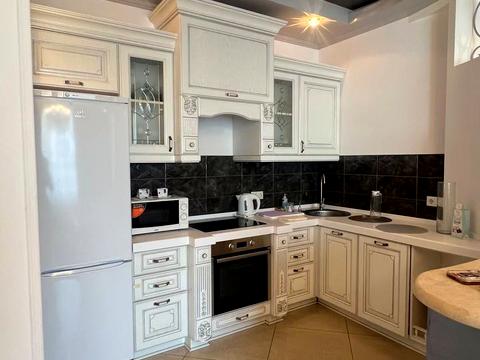 квартира за адресою Літературна вул., 1а