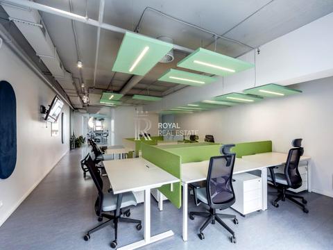 комерційна за адресою Паньківська вул., 12